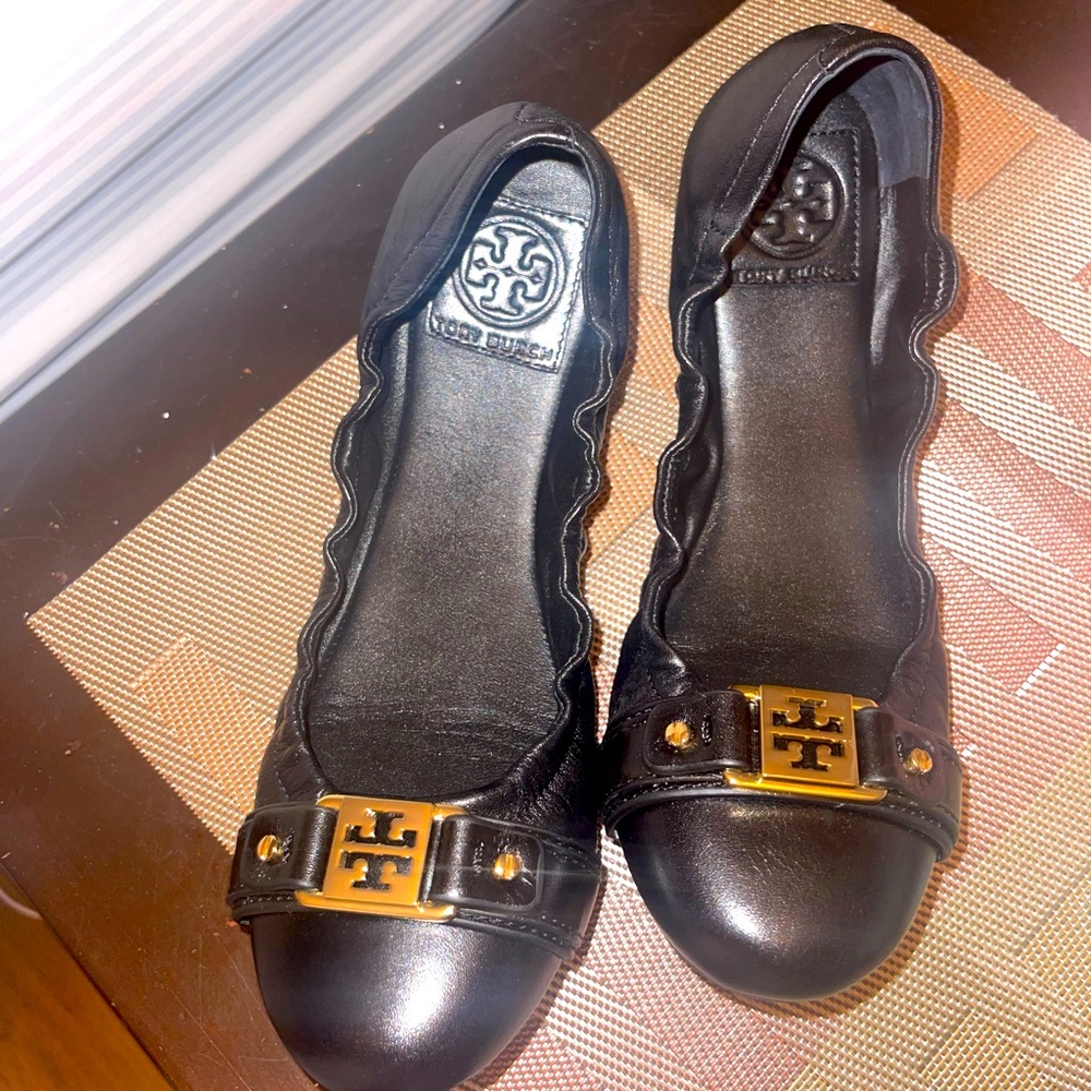 Tory burch ballet flats ,size 8.5 Black color, Leather
